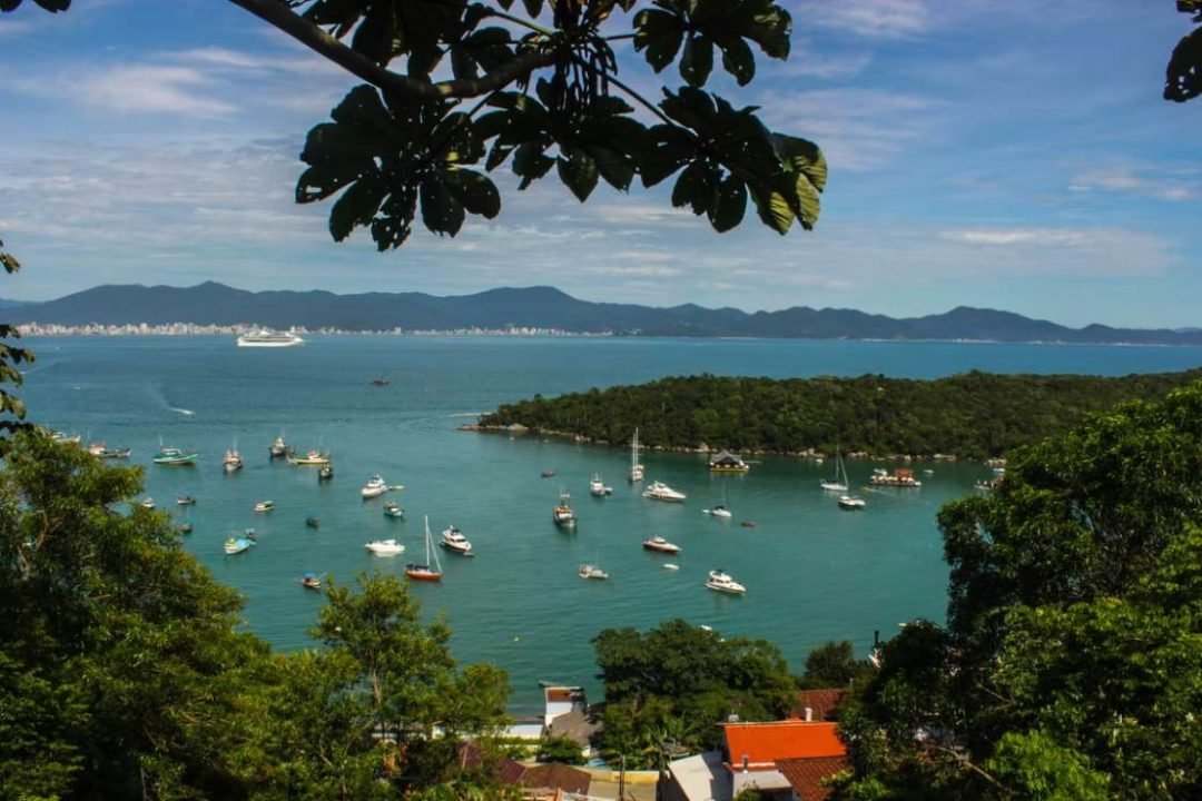 apartamento em porto belo a venda pereque