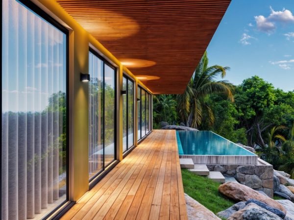 Casa com piscina em terreno inclinado em Garopaba SC